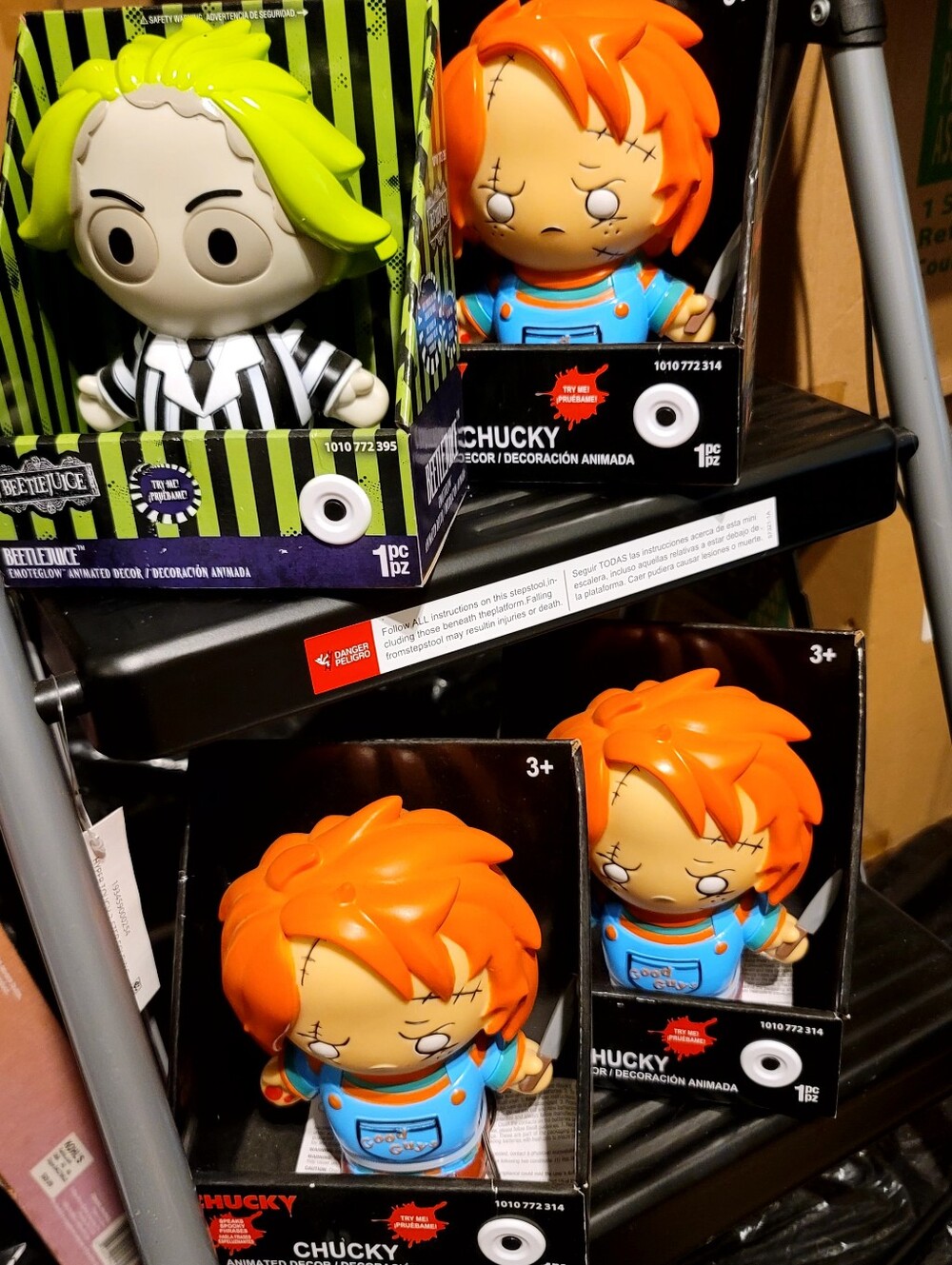 Beetle Juice And 3 Chucky Emoteglow